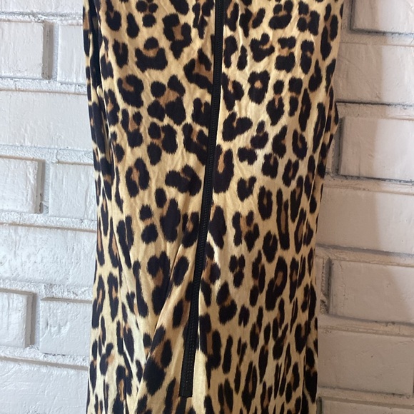 alice + olivia Delora Leopard Sleeveless Bodycon Dress - Picture 12 of 12